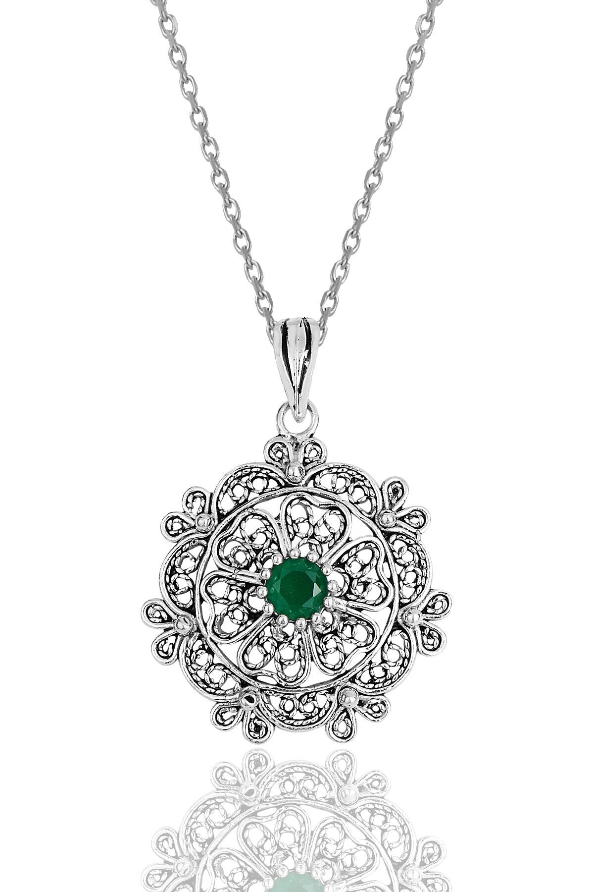 Gümüş kök zümrüt taşlı oksitli telkari işlemeli kolye SGTL11894YESIL