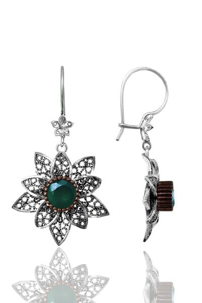 Gümüş kök zümrüt taşlı telkari işlemeli sallantılı lotus küpe SGTL12140YESIL