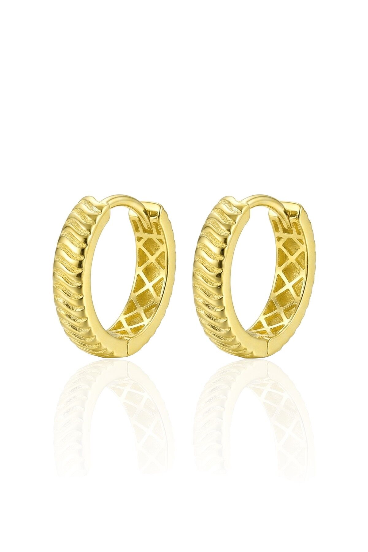 925 Ayar Gümüş küpe Üzeri Altın Kaplama Dalga Desenli Modern Halka Küpe SGTL13189GOLD