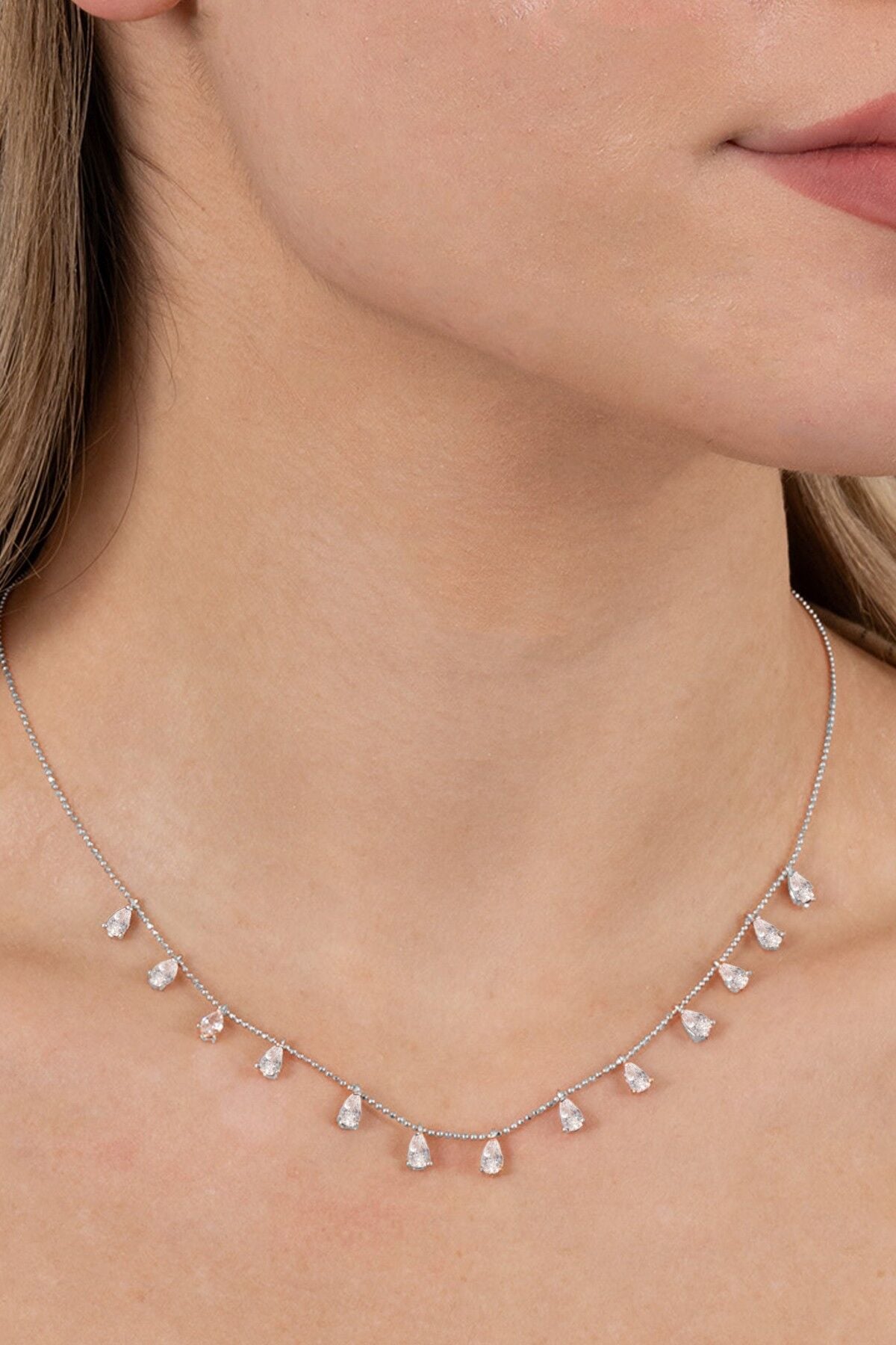 925 ayar gümüş kolye rodyumlu zirkon taşlı top zincirli damlalı kolye  SGTL13146RODAJ