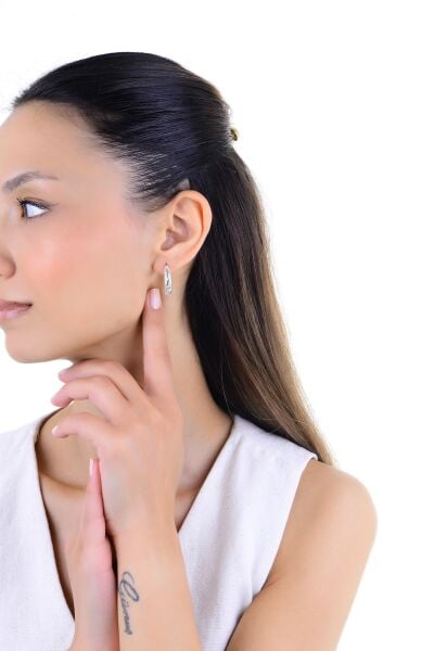 Gümüş rodyumlu zirkon taşlı ay ve yıldız desenli halka küpe SGTL12993RODAJ