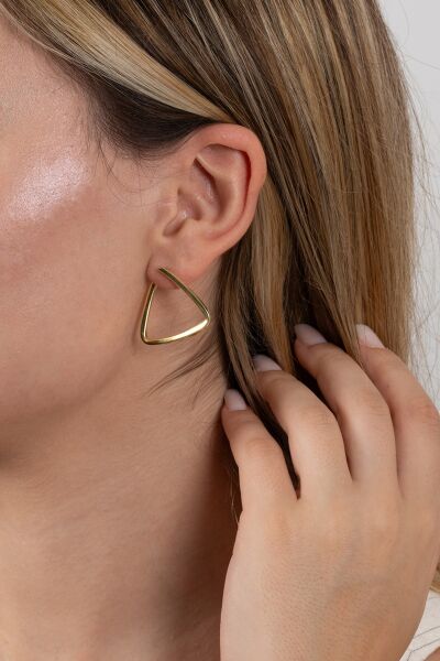 925 ayar gümüş küpe altın yaldızlı geometrik üçgen tasarım küpe SGTL13153GOLD