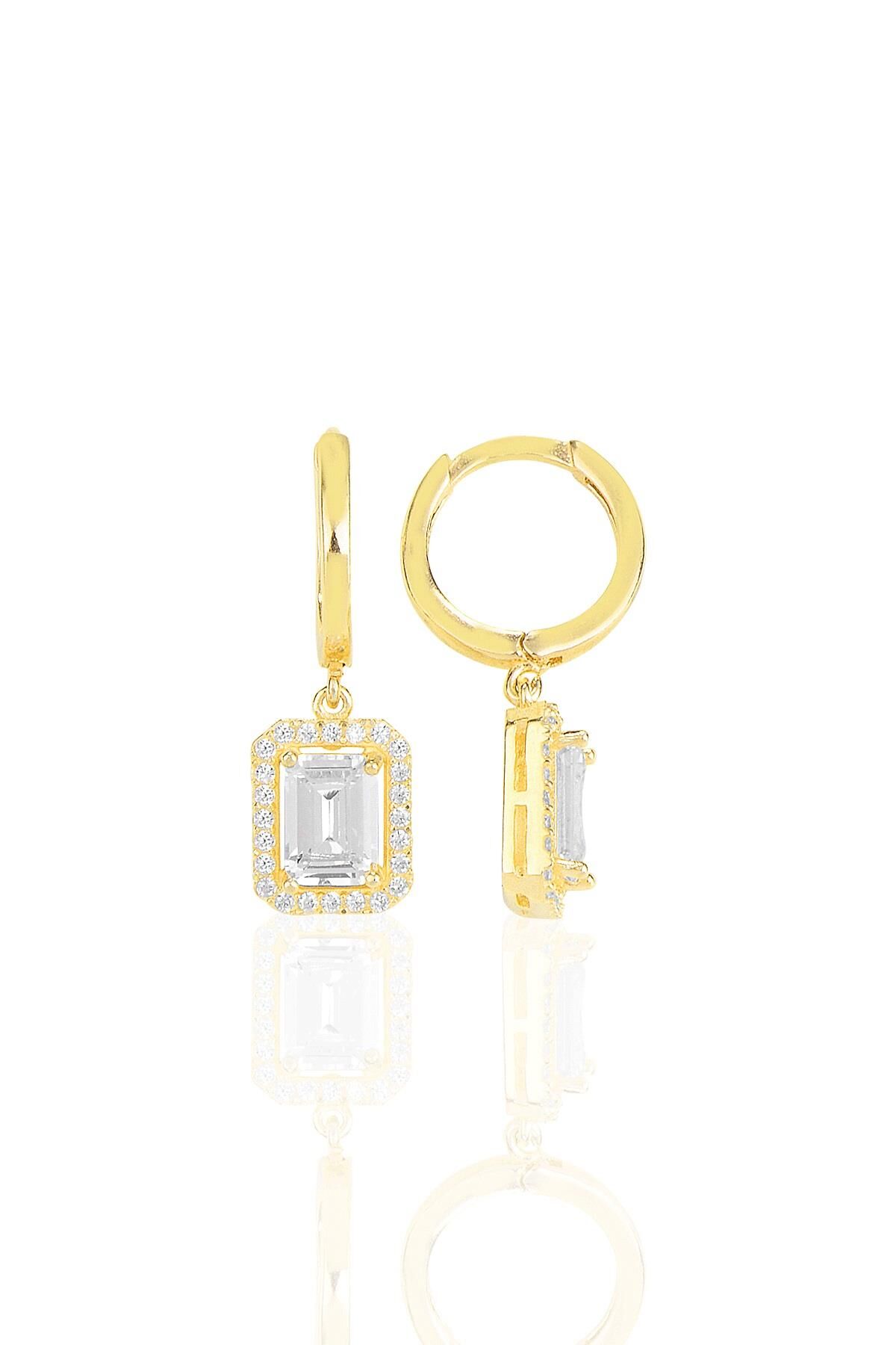 Gümüş altın yaldızlı pırlanta montür çizgili baget taşlı sallantılı küpe SGTL11499GOLD