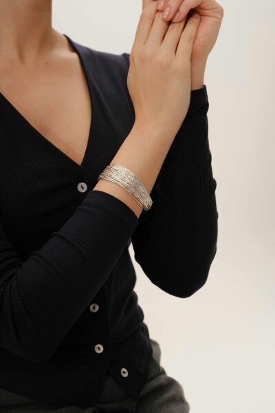 Gümüş özel tasarımlı modern görünümlü 20 sıra likit bileklik SGTL12804GUMUS