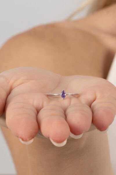 925 ayar gümüş yüzük rodyumlu markiz kesim mor taşlı ayarlamalı yüzük SGTL13127MOR