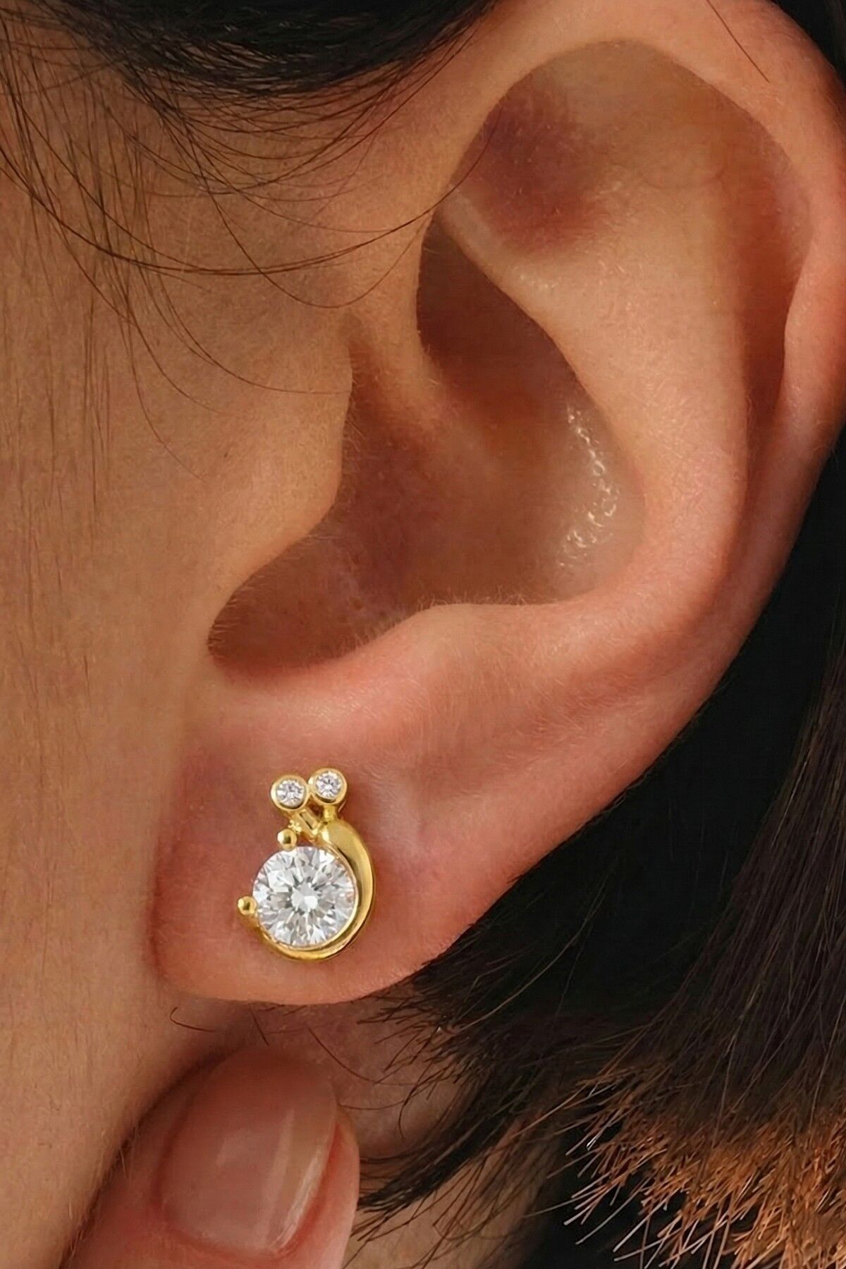 Gümüş altın yazldızlı zirkon taşlı doğanın ışıltısı salyangoz küpe SGTL12625GOLD