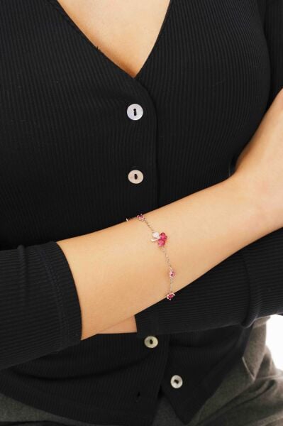 Gümüş rodyumlu kök yakut ve zirkon taşlı yeniden doğuş yonca bileklik SGTL12640FUSYA