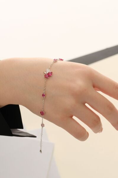 Gümüş rodyumlu kök yakut ve zirkon taşlı yeniden doğuş yonca bileklik SGTL12640FUSYA