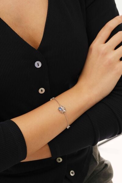 Gümüş rodyumlu mavi zirkon taşlı büyülü çiçekler kadın bileklik SGTL12648MAVI