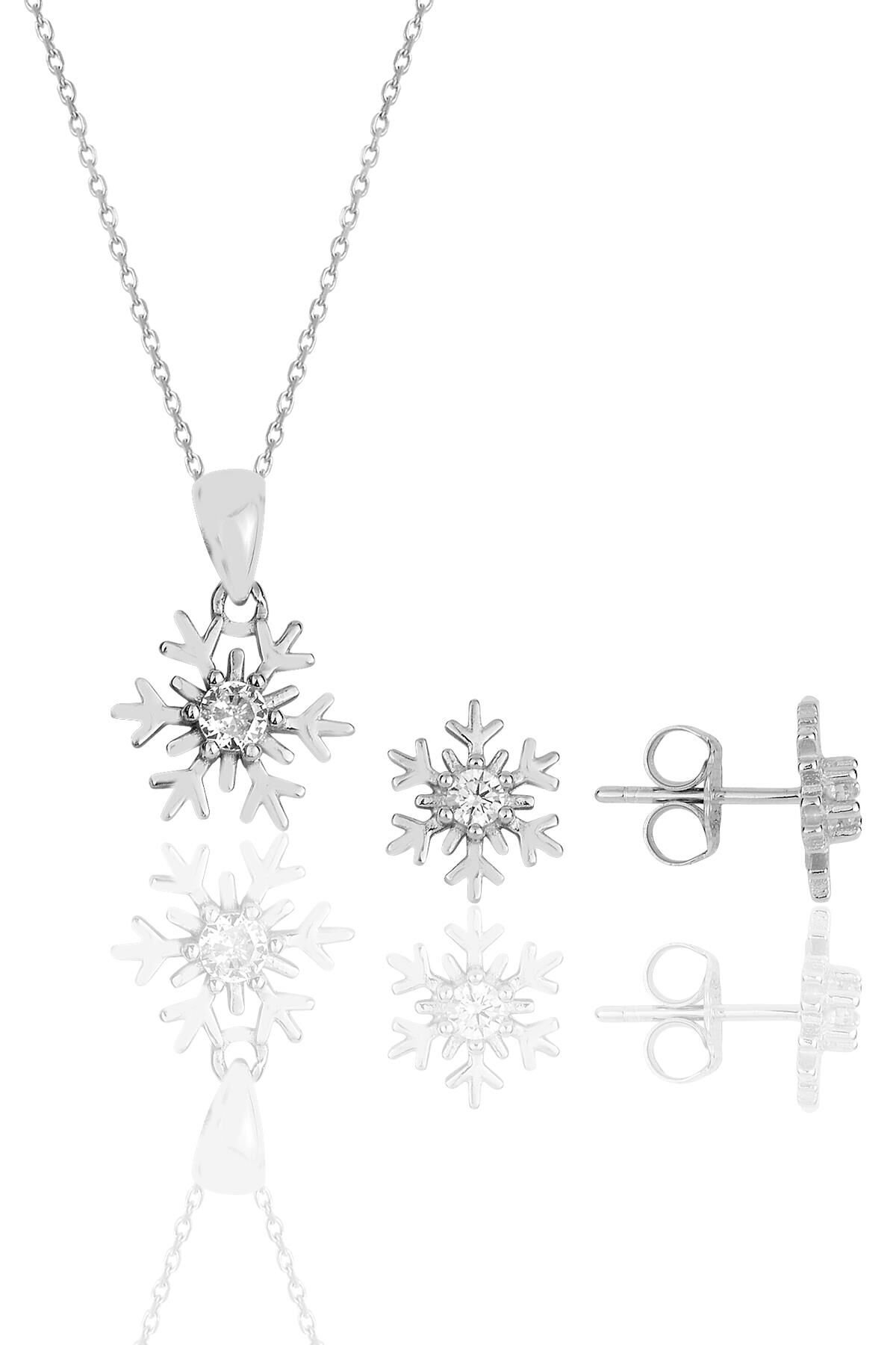 Gümüş rodyumlu zirkon taşlı kar tanesi kolye ve kupe ikili set.. SGTL11611SET