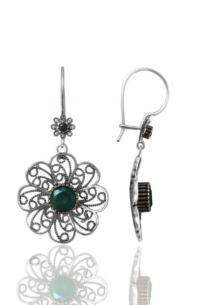 Gümüş kök zümrüt taşlı telkari işlemeli sallantılı papatya küpe SGTL12138YESIL