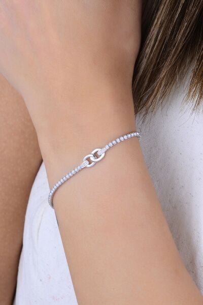 Gümüş rodyumlu pırlanta modeli zirkon taşlı kenetlenmiş zerafet su yolu bileklik SGTL12907RODAJ