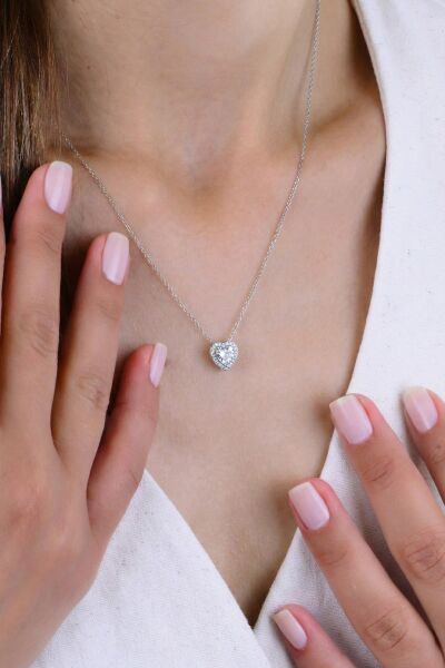 Gümüş  pırlanta montürlü kalp modeli kolye SGTL9905