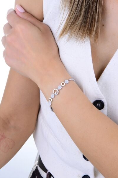 Gümüş rodyumlu pırlanta modeli zirkon taşlı halkaların dansı su yolu bileklik SGTL12911RODAJ