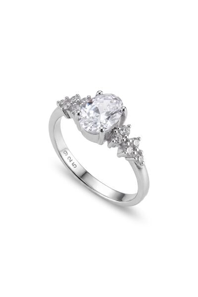 925 Ayar Gümüş Yüzük Rodyum Kaplama Işıltılı Oval Zirkon Taşlı Demet Model Yüzük