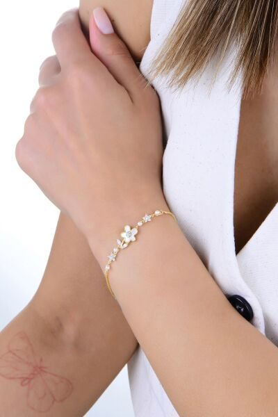Gümüş altın yaldızlı sedef ve zirkon taşlı inci çiçeği bileklik SGTL12922GOLD