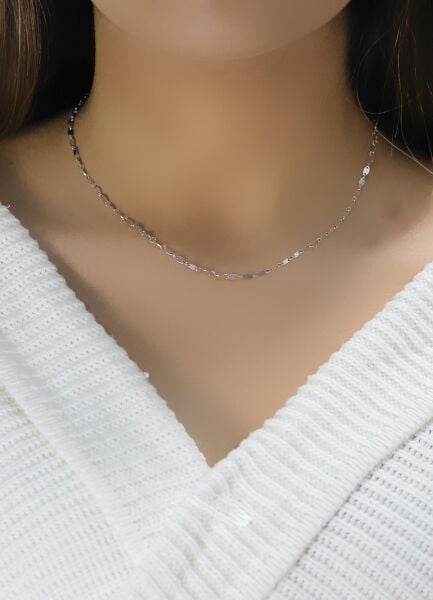 Gümüş rodyumlu mekik pullu kolye SGTL10496RODAJ