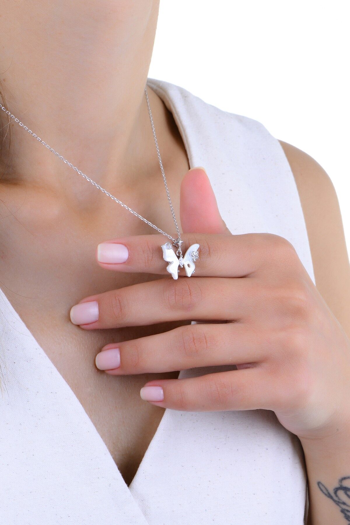 Gümüş rodyumlu sedef ve zirkon taşlı rüya kelebeği kolye SGTL12955RODAJ