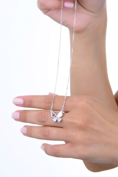 Gümüş rodyumlu zirkon ve sedef taşlı gizemli kelebek kolye SGTL12966RODAJ