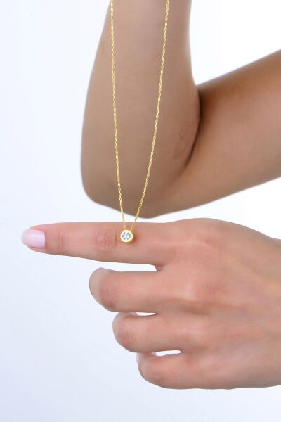 Gümüş altın yaldızlı zirkon tek taş yuvarlak kolye SGTL13001YVLK