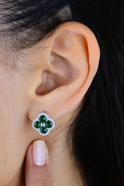 Gümüş rodyumlu yeşil zirkon taşlı trifolium yonca küpe SGTL13015YESIL