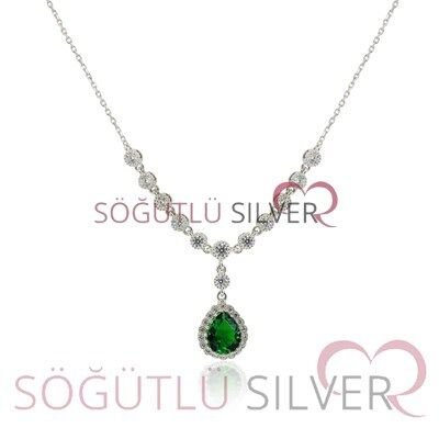 pırlanta modeli kök zümrüt  taşlı set SGTL3157