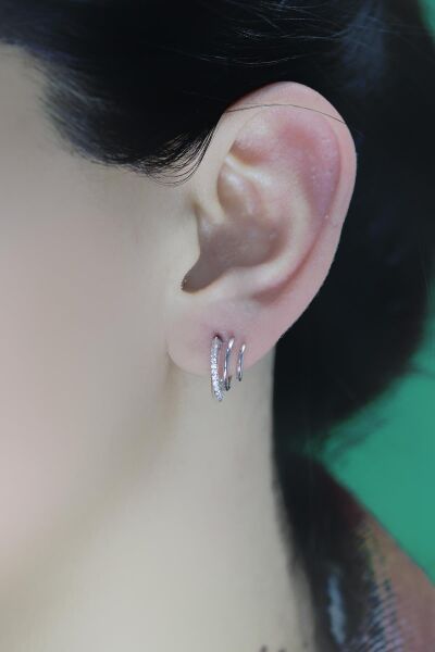 Gümüş rodyumlu zirkon taşlı sultan küpe SGTL10572RODAJ