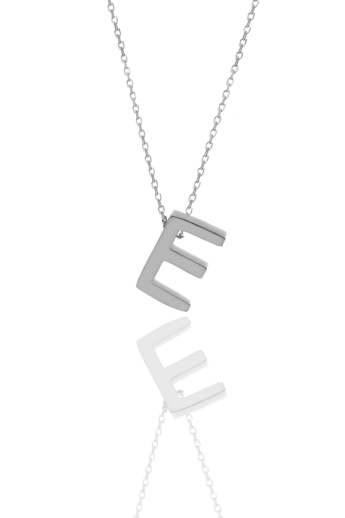 Gümüş rodyumlu üç boyutlu minimal  E harf kolye SGTL11181E