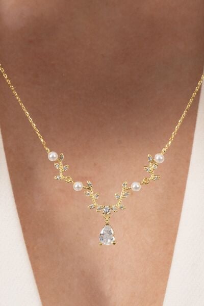 Gümüş altın yaldızlı inci ve zirkon taşlı yaprak firgürlü prenses kolye SGTL12355GOLD