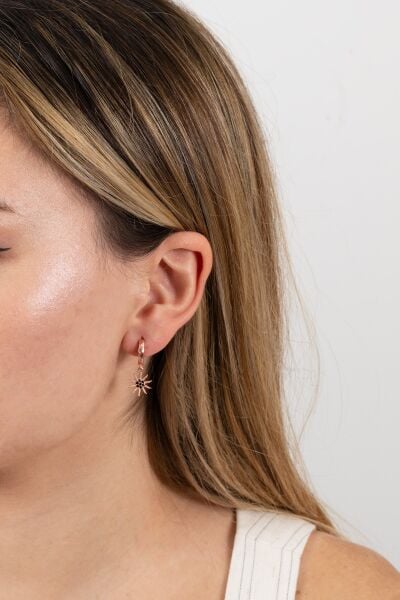 Gümüş   zirkon taşlı güneş küpe