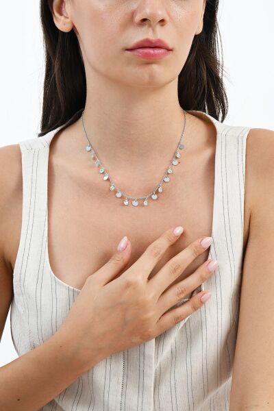 925 ayar gümüş rodyumlu zirkon taşlı gümüş pullu kolye  SGTL13097RODAJ