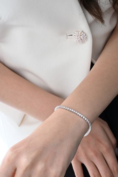 Gümüş rodyumlu zirkon taşlı su yolu bileklik. SGTL10666