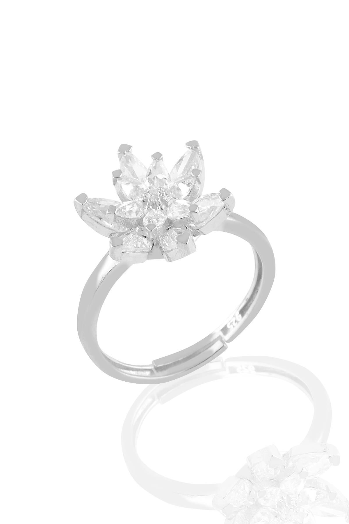 Gümüş rodyumlu  taşlı nilüfer lotus çiçeği yüzük Beyaz