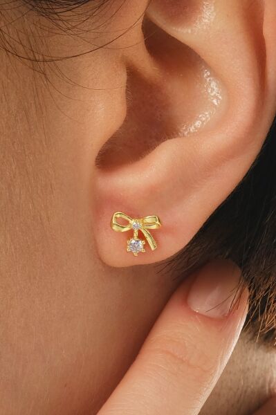 Gümüş altın yaldızlı zirkon taşlı zarif fiyonk küpe SGTL12830GOLD