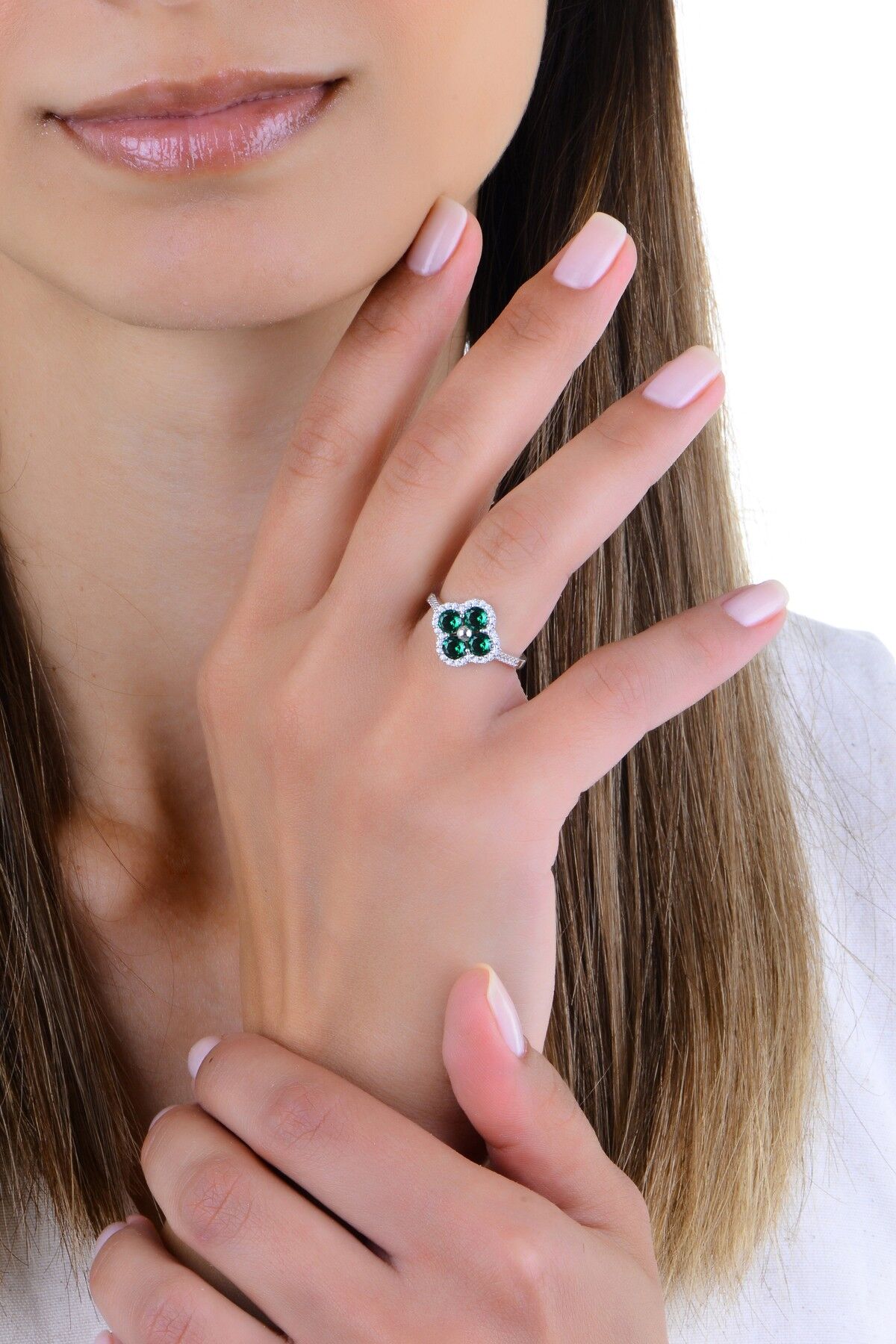 Gümüş rodyumlu yeşil zirkon taşlı trifolium yonca yüzük