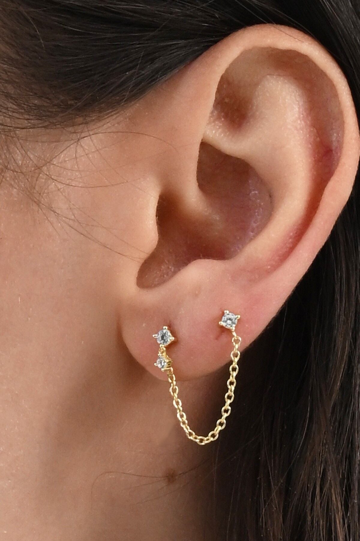 925 ayar gümüş altın yaldızlı zirkon taşlı çift delikli kullanılabilen gümüş zincir küpe SGTL13073GOLD