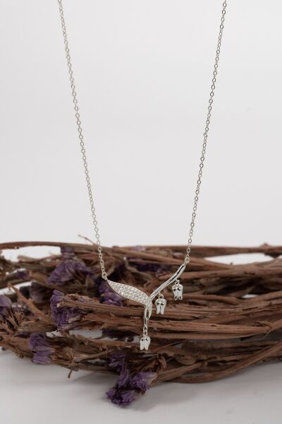 925 Ayar gümüş rodyumlu zirkon taşlı sarkan laleler tomurcuk kolye SGTL13092RODAJ