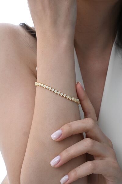 Gümüş altın yaldızlı zirkon taşlı modern görünümlü kayan yıldızlar bileklik SGTL12851GOLD