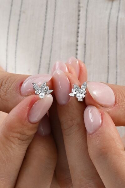 Gümüş rodyumlu inci ve zirkon taşlı çiftli kelebek gümüş küpe SGTL13029RODAJ