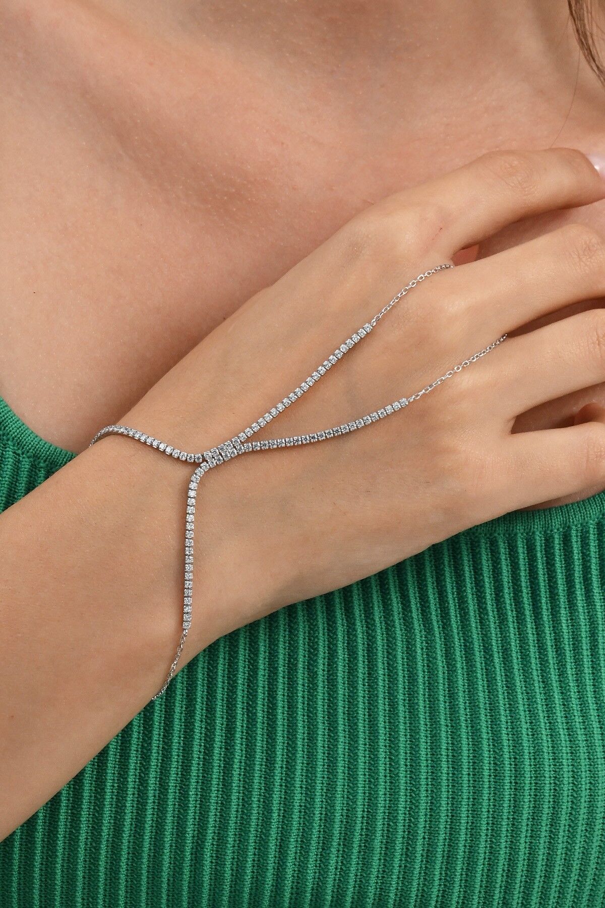 Gümüş rodyumlu zirkon taşlı su yolu modeli şahmeran SGTL13038RODAJ