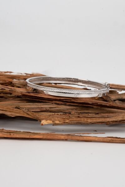 925 ayar gümüş rodyumlu zirkon taşlı çivi desenli kelepçe bilezik SGTL13042RODAJ