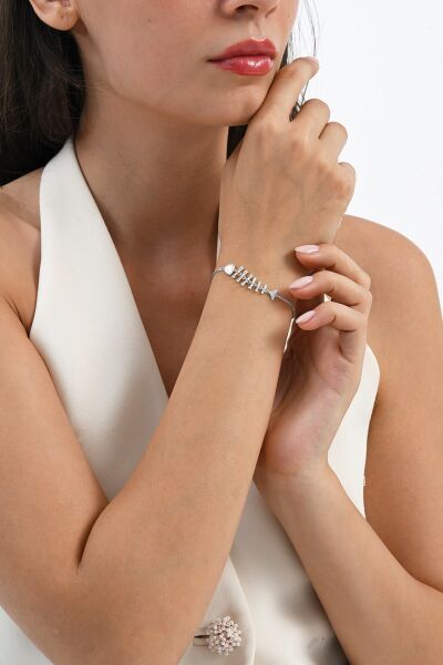 925 ayar gümüş altın yaldızlı sedef ve baget kesim zirkon taşlı asansörlü balık gümüş bileklik SGTL13057GOLD