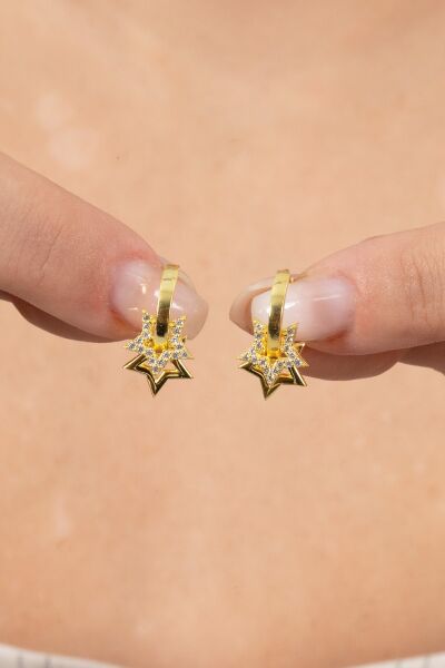 Gümüş Altın Yaldızlı Zirkon Taşlı Yıldız Sallantılı Halka Küpe SGTL11152GOLD