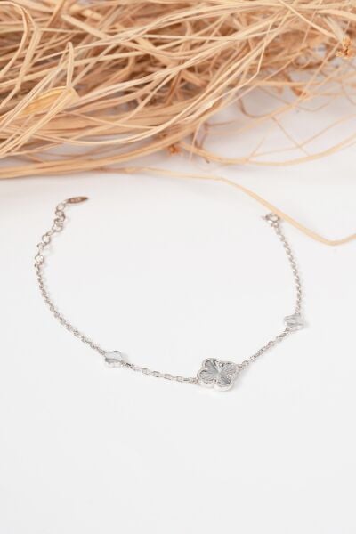 925 ayar gümüş rodyumlu lazer işlemeli sonsuz şans yonca bileklik SGTL13064RODAJ