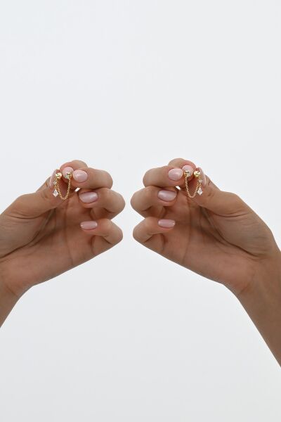 925 ayar gümüş altın yaldızlı kristal kesim zirkon taşlı çift delikli kullanılabilen gümüş zincir küpe SGTL13072GOLD