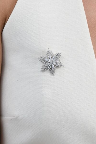 925 ayar gümüş rodyumlu  marquise (MARKİZ) kesim zirkon taşlı ışıltılı kar tanesi gümüş broş  yaka iğnesi SGTL13076RODAJ