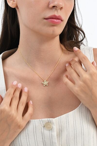 925 Ayar gümüş altın yaldızlı baget kesim zirkon taşlı sihirli döner çarklı lotus çiçeği kolye   SGTL13094GOLD