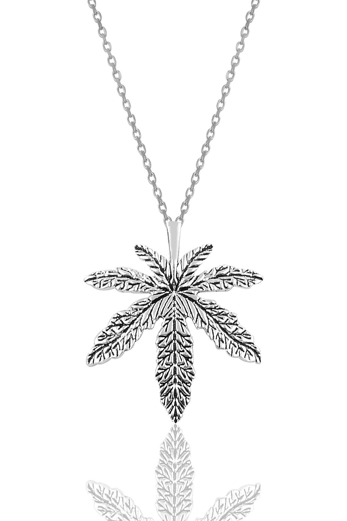 Gümüş oksitli yaprak modeli kolye SGTL10007