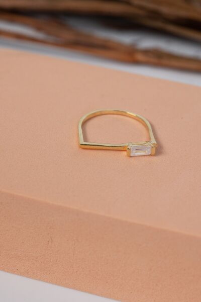 Gümüş altın yaldızlı baget kesim zirkon taşlı geometrik yüzük