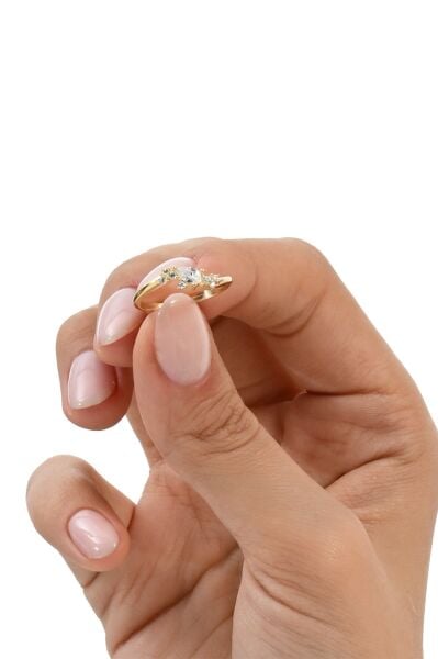 Gümüş altın yaldızlı damla (pear) kesim zirkon taşlı nazende yüzük